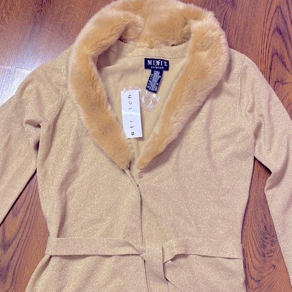 🌷 Mixit 🌷 Gold Sparkle Fur Trim Cardigan Sweater NWT - Picture 9 of 10